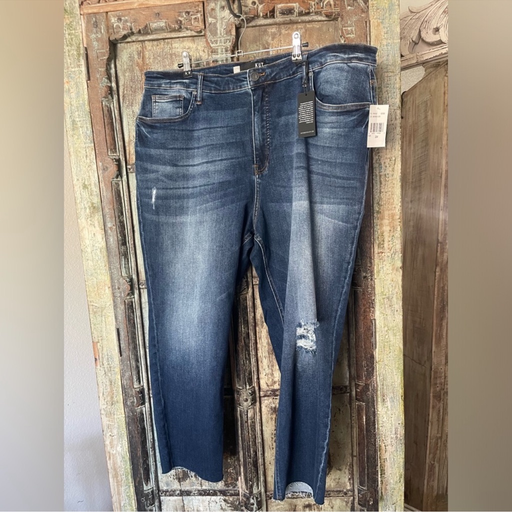 Nwt Kut From The Kloth Rachael High Rise Fab Ab Mom Jean